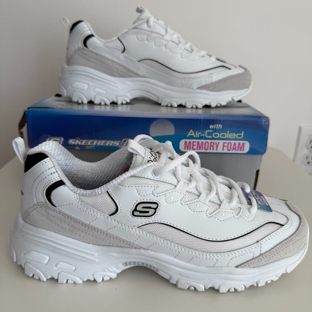 Skechers D Lites Sneakers Womens 11 White Platform Air Cooled Memory Foam Retro